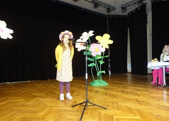 Grafika 12: Nagrody dla naszych recytatorów w kolejnej edycji konkursu recytatorskiego "Wiosna, ach to Ty"