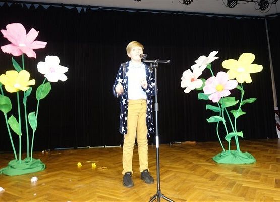 Grafika 21: Nagrody dla naszych recytatorów w kolejnej edycji konkursu recytatorskiego "Wiosna, ach to Ty"