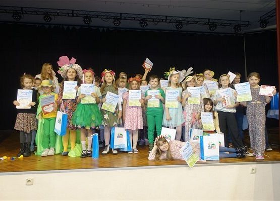 Grafika 33: Nagrody dla naszych recytatorów w kolejnej edycji konkursu recytatorskiego "Wiosna, ach to Ty"