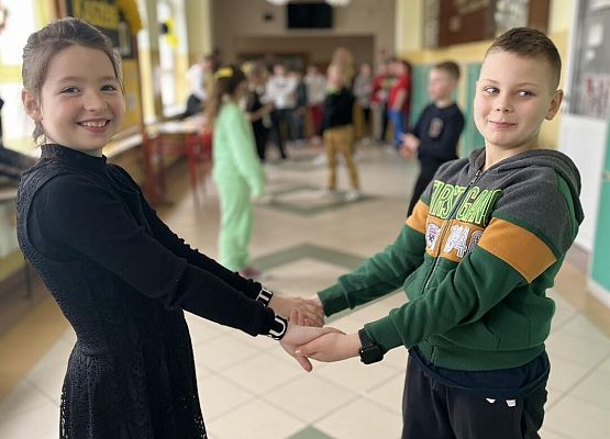 Grafika 8: Obchody Dnia Jedności Kaszubów w naszej szkole