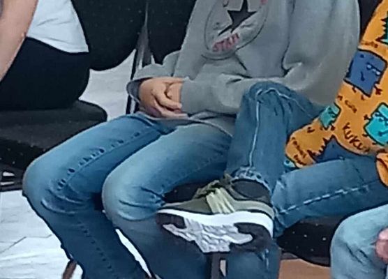 Grafika 3: Warsztaty artystyczne w GOKiS-ie dla recytatorów ze szkoły w Wicku