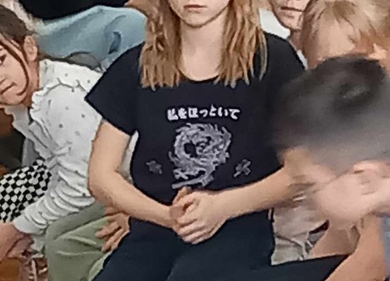 Grafika 5: Warsztaty artystyczne w GOKiS-ie dla recytatorów ze szkoły w Wicku