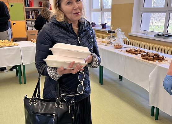 Grafika 4: "Ciasto dla Adriana" - podsumowanie akcji