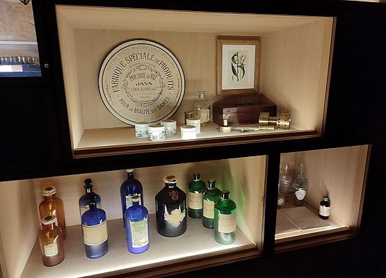 Grafika 1: Siódmoklasiści w Paryżu - dzień drugi