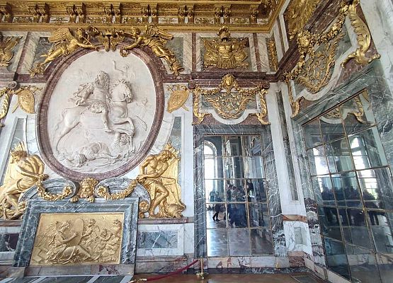 Grafika 15: Siódmoklasiści w Paryżu - dzień trzeci