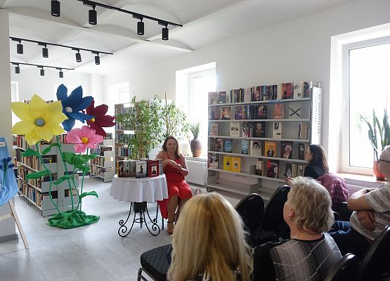 Grafika 2: Spotkanie autorskie z Darią Kaszubowską w Bibliotece Publicznej Gminy Wicko