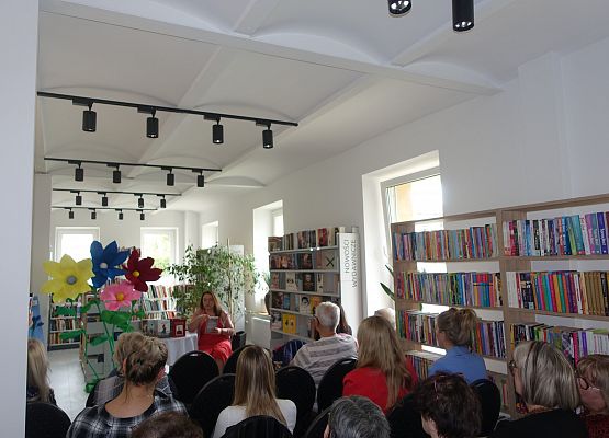 Grafika 4: Spotkanie autorskie z Darią Kaszubowską w Bibliotece Publicznej Gminy Wicko