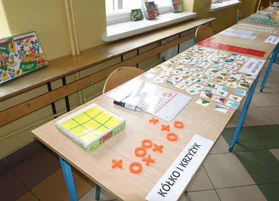 Grafika 16: Dzień Matematyki w szkole w Wicku