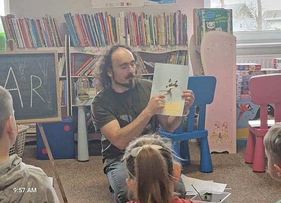 Grafika 7: Nasi uczniowie wzięli udział w przyrodniczych warsztatach edukacyjnych w Bibliotece Gminnej w Wicku