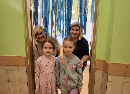 Grafika 7: Huczne obchody Międzynarodowego Dnia Ziemi w SP Wicko