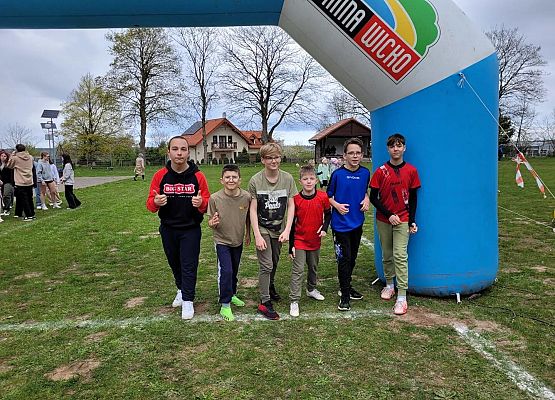 Grafika 15: W Szczenurzy odbył się trzeci bieg "Krasnala"