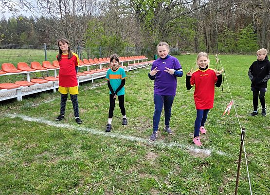 Grafika 19: W Szczenurzy odbył się trzeci bieg "Krasnala"