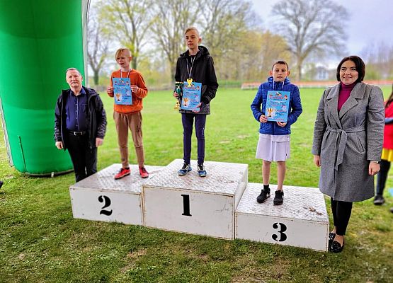 Grafika 21: W Szczenurzy odbył się trzeci bieg "Krasnala"