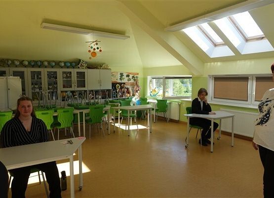 Grafika 3: Rozpoczęły się egzaminy ósmoklasistów 14 - 15 - 16 maja 2024