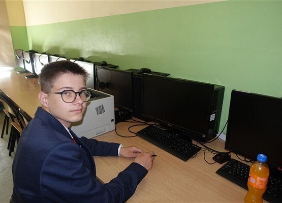 Grafika 7: Rozpoczęły się egzaminy ósmoklasistów 14 - 15 - 16 maja 2024