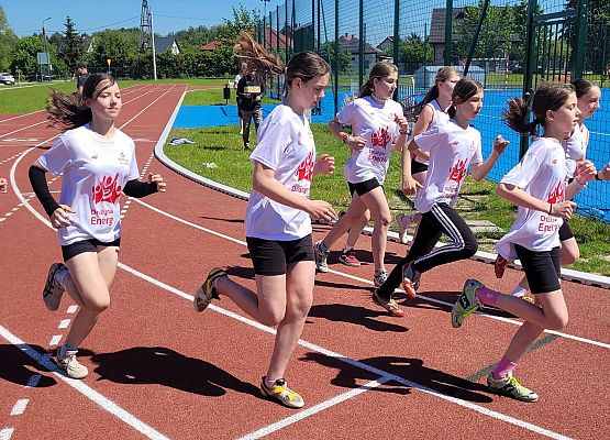 Grafika 2: Srebrne dziewczyny z SP Wicko