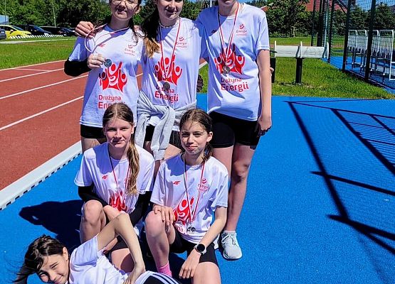 Grafika 12: Srebrne dziewczyny z SP Wicko
