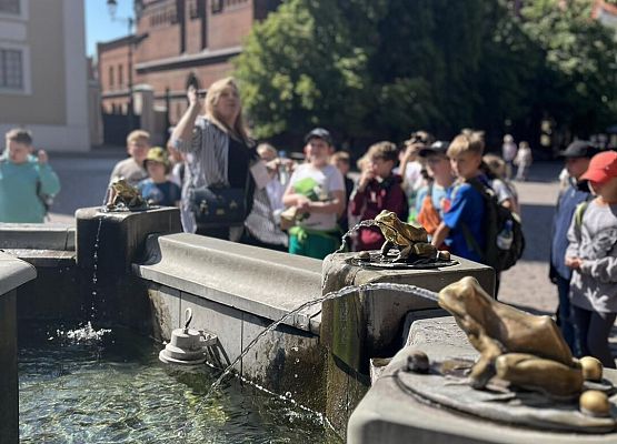 Grafika 39: Uczniowie klas IV i V udali się na wycieczkę do Torunia