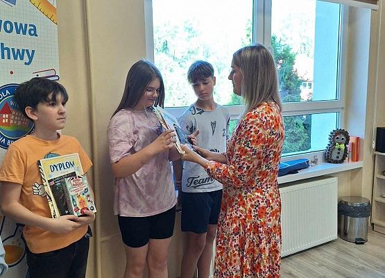 Grafika 3: Konkurs wiedzy o krajach anglojęzycznych z okazji Dnia Języka Angielskiego