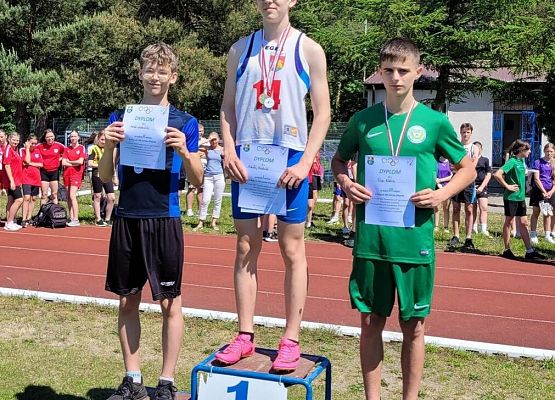 Grafika 2: Kolejne sukcesy sportowe naszych uczniów - tym razem w zawodach powiatowych