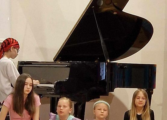 Grafika 5: "Morska wyprawa" - nasi uczniowie pojechali koncert do Szkoły Muzycznej w Lęborku