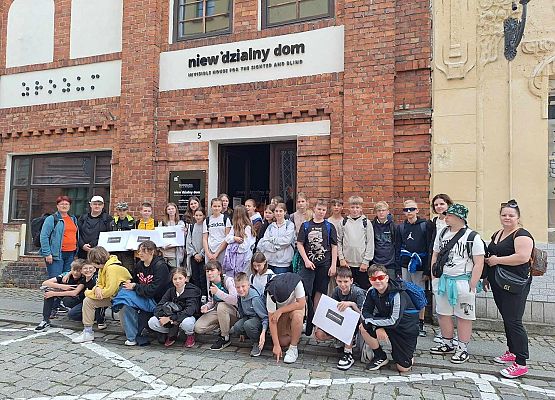 Grafika 22: Majowa wycieczka klas szóstych do Torunia