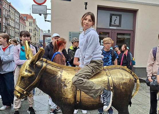 Grafika 26: Majowa wycieczka klas szóstych do Torunia