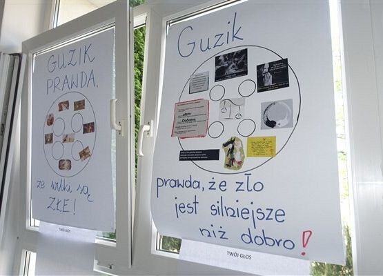 Grafika 36: Obchody Dnia Patrona w szkole w Wicku, 29 maja 2024