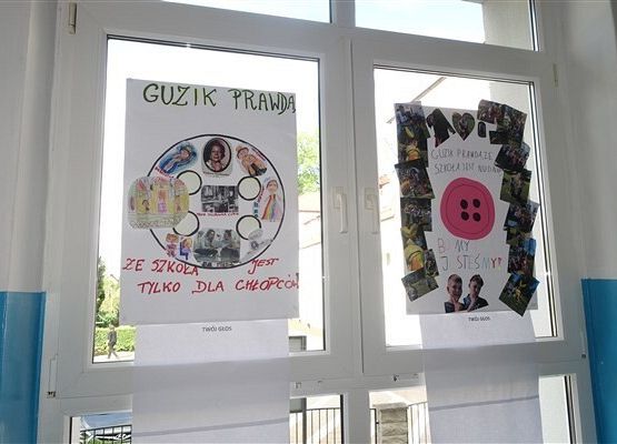 Grafika 45: Obchody Dnia Patrona w szkole w Wicku, 29 maja 2024