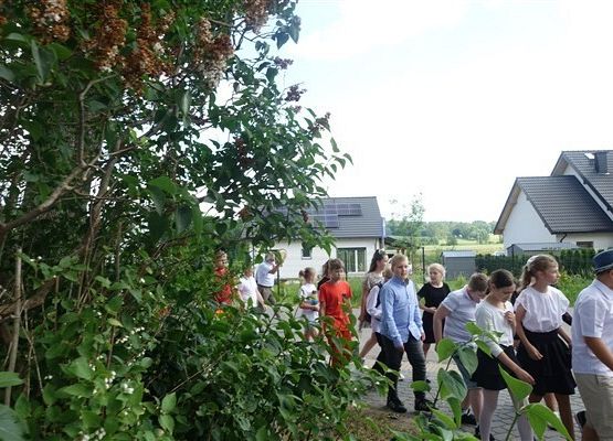 Grafika 68: Obchody Dnia Patrona w szkole w Wicku, 29 maja 2024