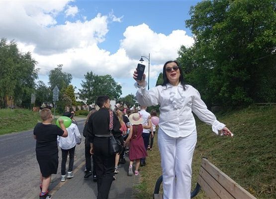 Grafika 74: Obchody Dnia Patrona w szkole w Wicku, 29 maja 2024