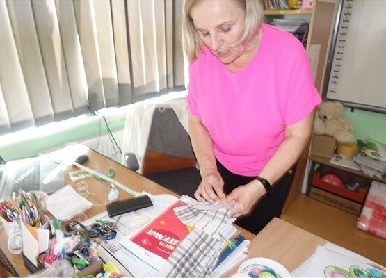 Grafika 100: Obchody Dnia Patrona w szkole w Wicku, 29 maja 2024