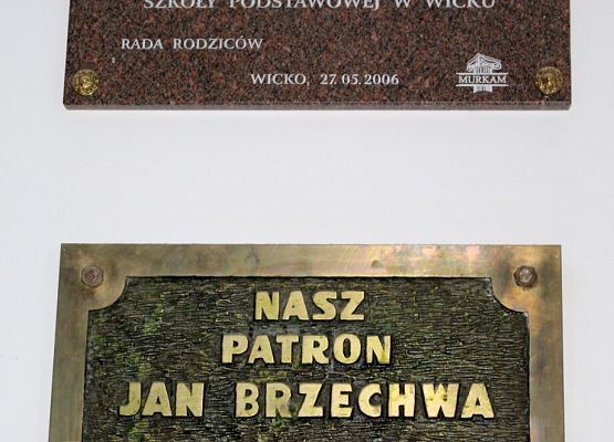 Grafika 121: Obchody Dnia Patrona w szkole w Wicku, 29 maja 2024