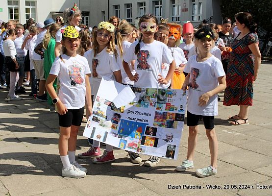 Grafika 188: Obchody Dnia Patrona w szkole w Wicku, 29 maja 2024
