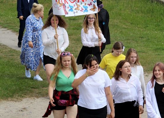 Grafika 197: Obchody Dnia Patrona w szkole w Wicku, 29 maja 2024