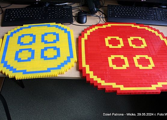 Grafika 218: Obchody Dnia Patrona w szkole w Wicku, 29 maja 2024