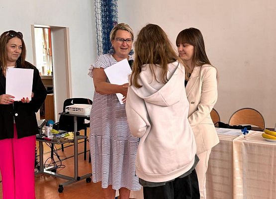 Grafika 4: Relacja z  Turnieju Wiedzy o Odnawialnych Źródłach Energii dla uczniów z powiatu lęborskiego