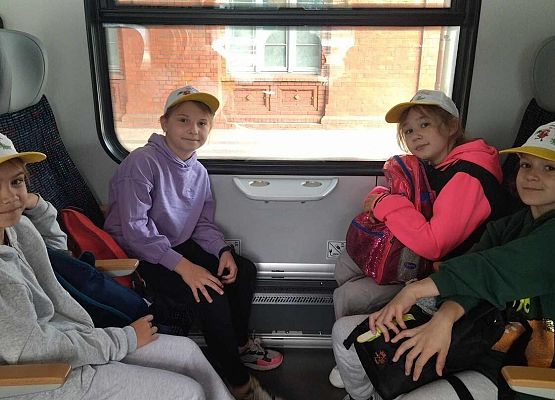 Grafika 10: Kolejowa wycieczka do Adeventure Parku w Gdyni naszych trzecioklasistów