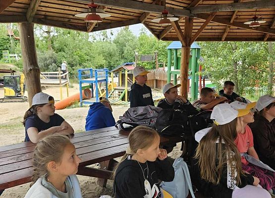 Grafika 20: Kolejowa wycieczka do Adeventure Parku w Gdyni naszych trzecioklasistów