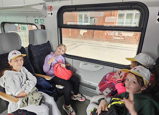 Grafika 23: Kolejowa wycieczka do Adeventure Parku w Gdyni naszych trzecioklasistów