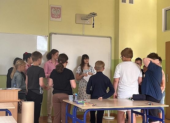 Grafika 10: Klasa IVB wzięła udział w warsztatach zorganizowanych w ramach Programu Projektor