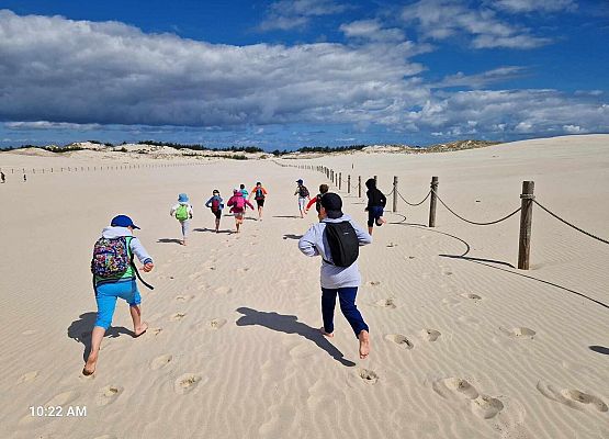 Grafika 11: Wycieczka do Rąbki i na wydmy ruchome klasy IB