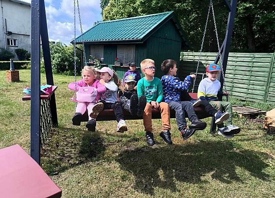 Grafika 16: Klasa IA na wycieczce w Stadninie Koni w Nowęcinie