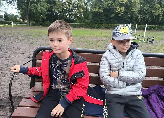 Grafika 17: Klasa IA na wycieczce w Stadninie Koni w Nowęcinie