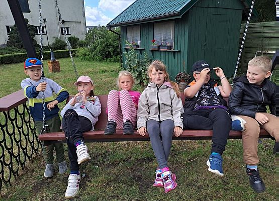 Grafika 20: Klasa IA na wycieczce w Stadninie Koni w Nowęcinie