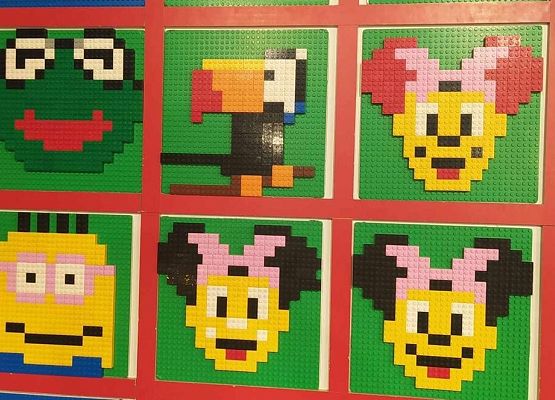 Grafika 31: Wycieczka kl. IIA do Gdańska na wystawę LEGO