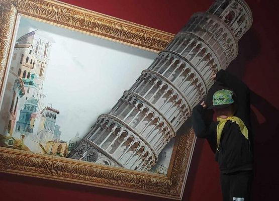 Grafika 32: Wycieczka kl. IIA do Gdańska na wystawę LEGO