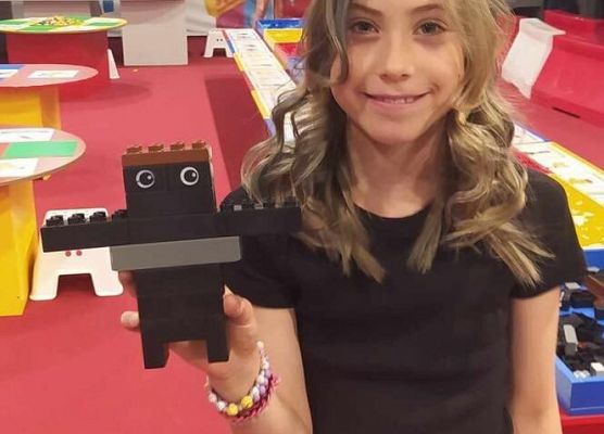 Grafika 58: Wycieczka kl. IIA do Gdańska na wystawę LEGO