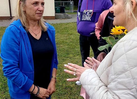 Grafika 85: Klasa IIIB na biwaku w Żarnowskiej