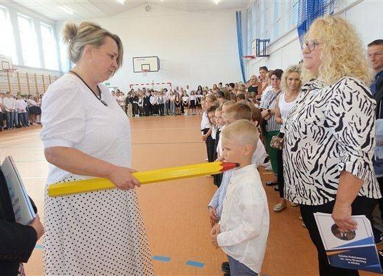 Grafika 13: Uroczysty apel z okazji rozpoczęcia roku szkolnego 2024/2025